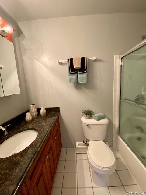 Building Photo - 327 Brook Ave