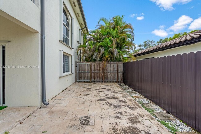 Building Photo - 3654 SW 150th Ct