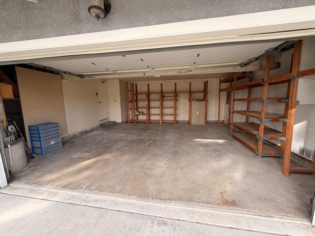 Building Photo - Beautifully Remodeled 4 Bedroom Cypress Ho...