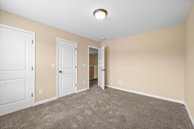 Building Photo - 1313 Allmon Dr