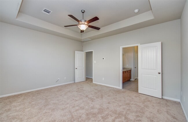 Building Photo - 24938 Pavarotti Pl