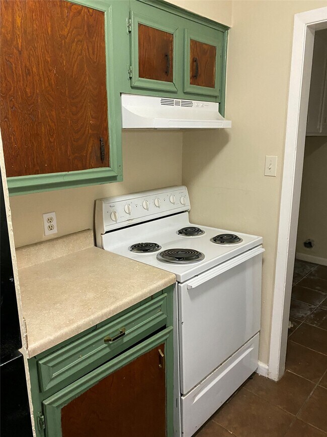 Building Photo - 12127 Troulon Dr