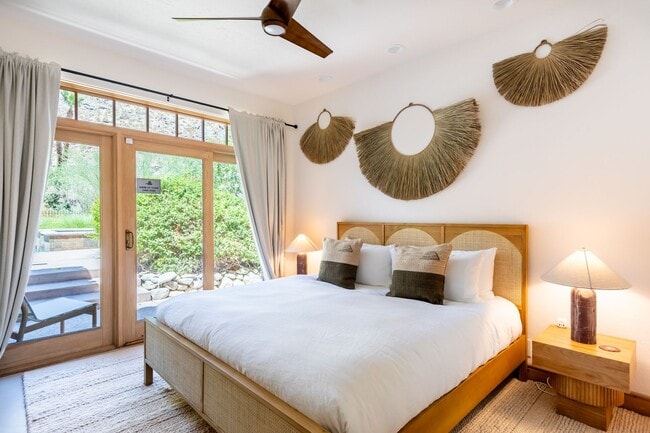 Building Photo - Luxury Oasis in Palm Springs Retreat (Monthly Only - No Long Term)