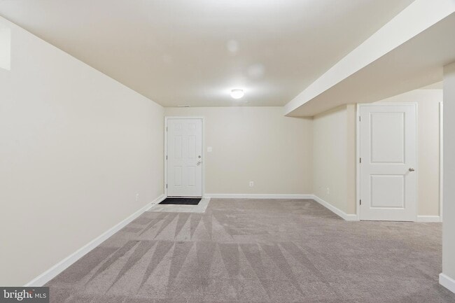 Building Photo - 410 Thelma Rd