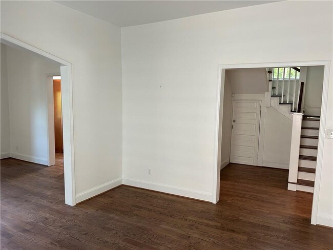 Building Photo - 559 Angier Ave NE