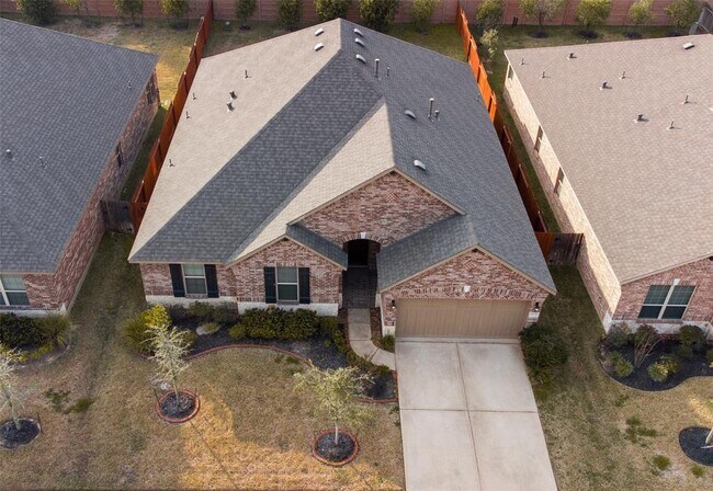 Building Photo - 4702 Preserve Park Dr