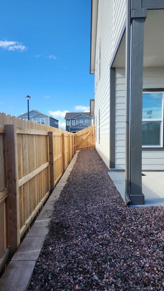 Building Photo - 8619 Blue Feather Lp