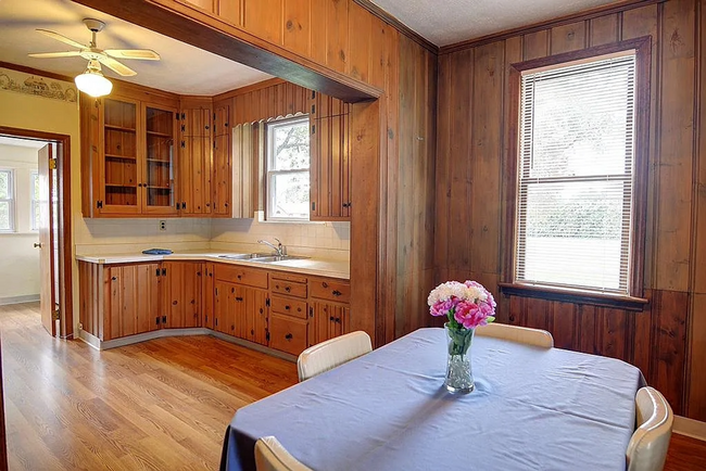 Building Photo - Renovated Farmhouse on Over 2 Acres – Waynesville Schools