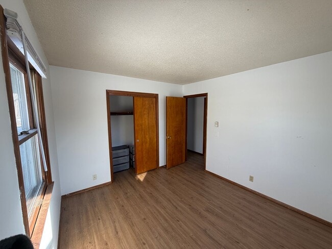 Building Photo - Quiet Duplex with Large Yard - West Jackson Albany, Indiana