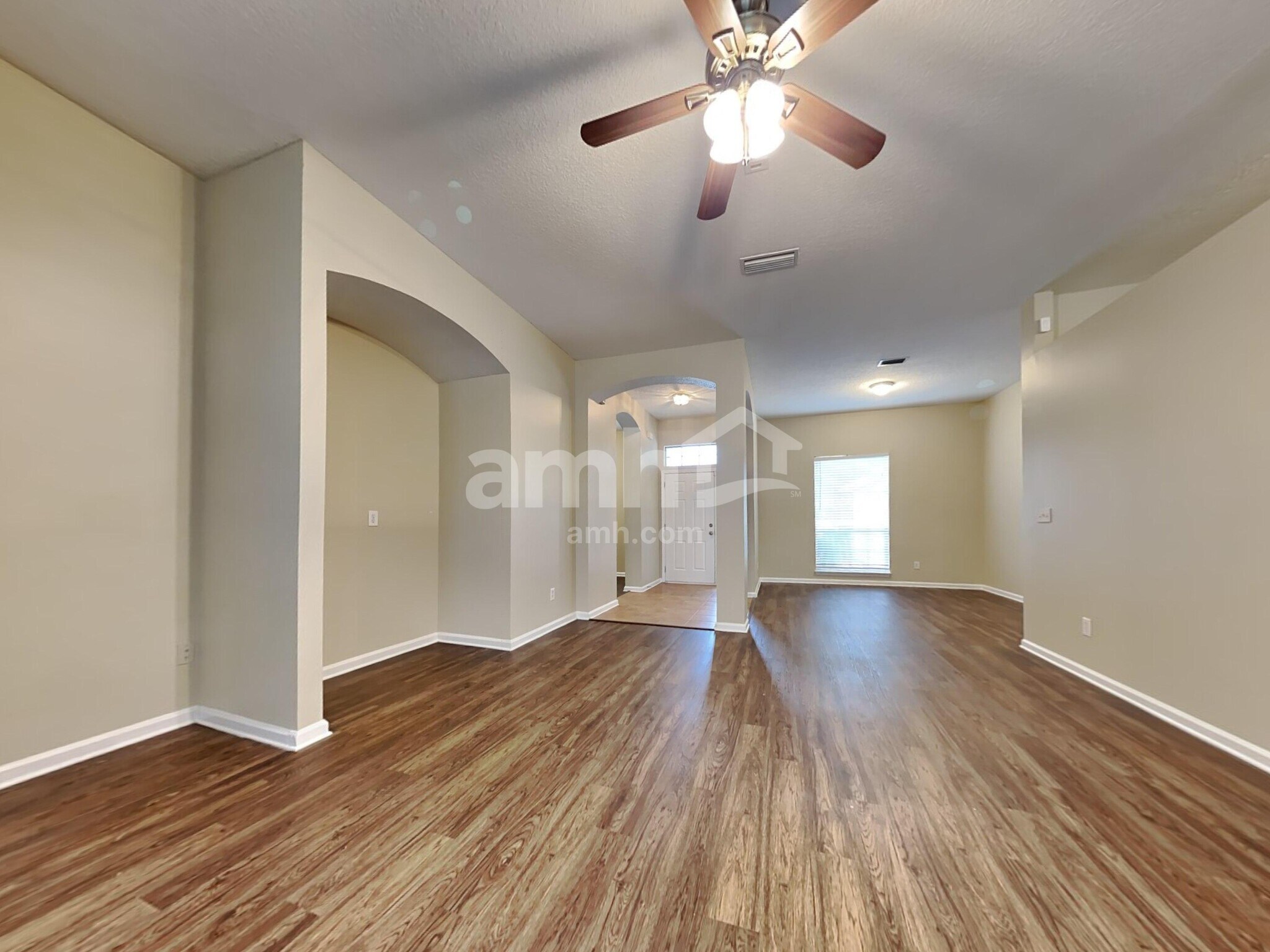 Building Photo - 14240 Sea Eagle Dr