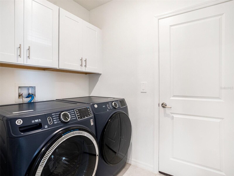 Building Photo - 2870 Silver Scallop Lp