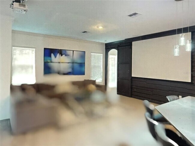 Building Photo - 8851 Fallen Oak Dr