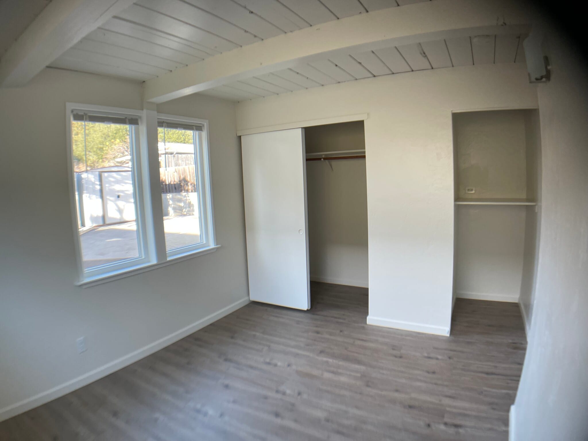 Building Photo - 117 Christel Oaks Dr