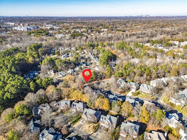 Building Photo - 9200 Brechin Dr