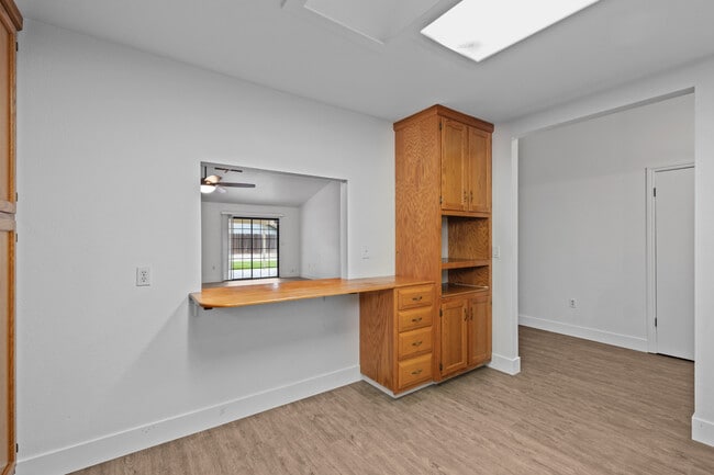 Building Photo - 75 McKelvy Ave