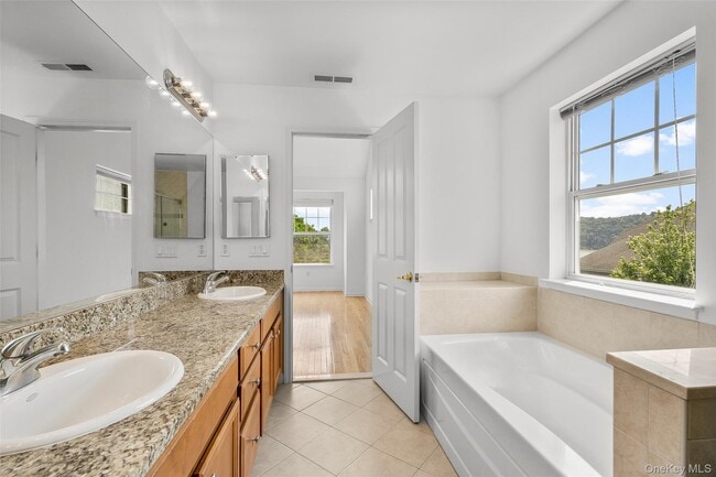 Building Photo - 402 Waterview Dr