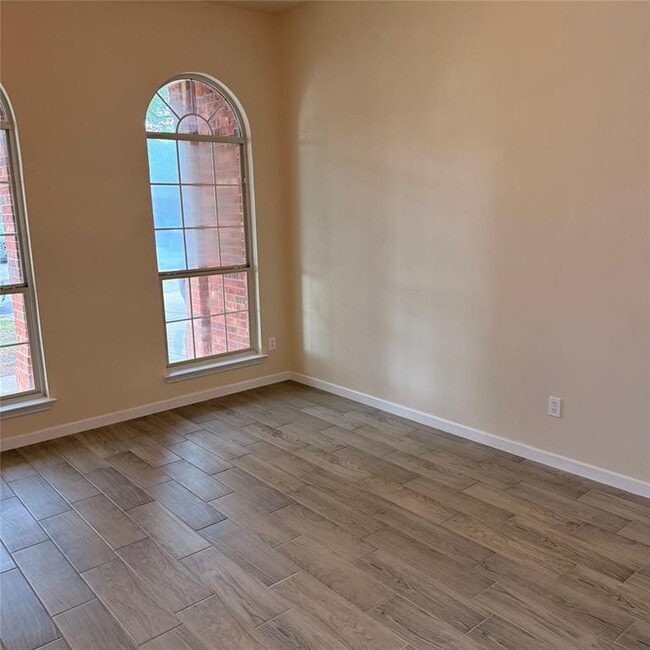 Building Photo - 1512 Jackie Robinson Pl