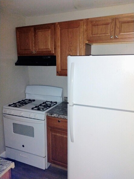 Building Photo - 2302 Whittier Ave