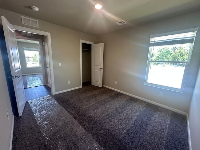 Building Photo - First Month Free!