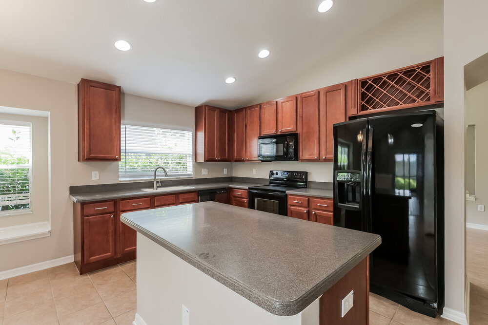 Building Photo - 433 Down Pine Dr