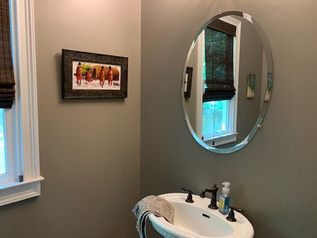 Building Photo - 343 Ormond St SE