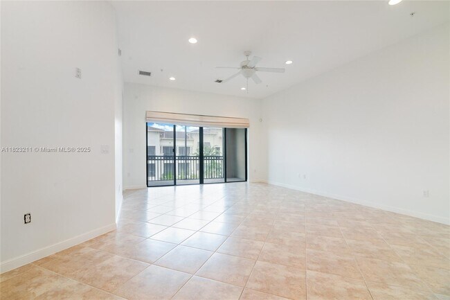Building Photo - 3055 NW 126th Ave