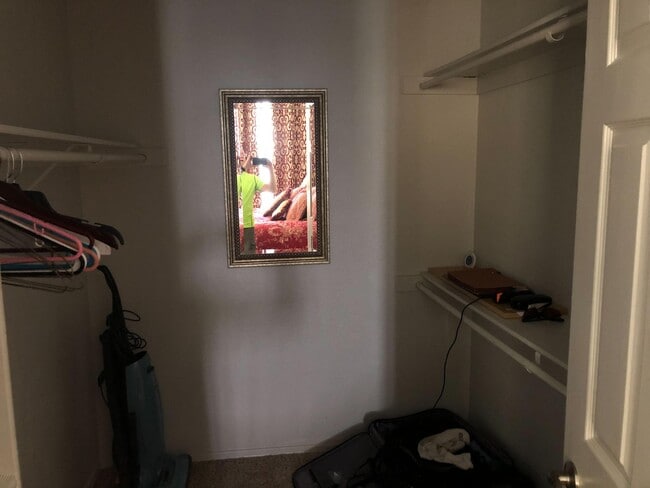 Building Photo - Two bedroom condo