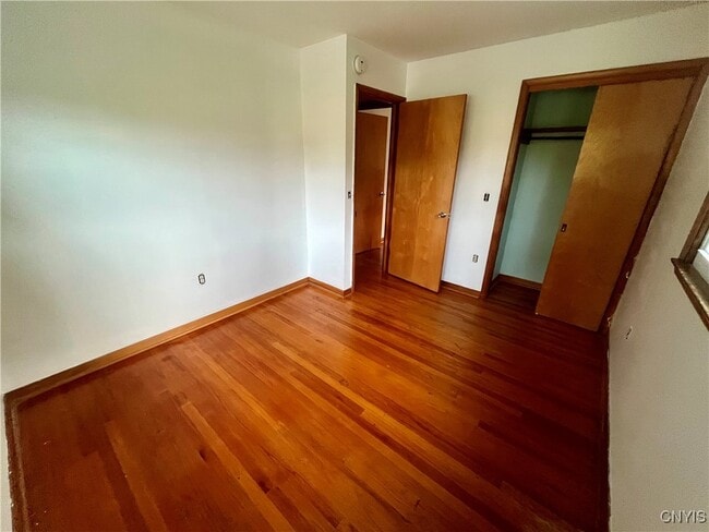 Building Photo - 91 Pulsifer Dr