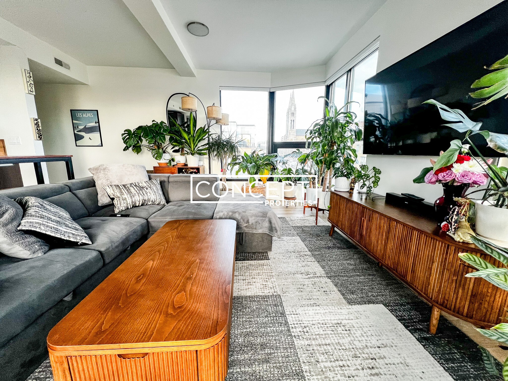 Building Photo - 1 Sewall St