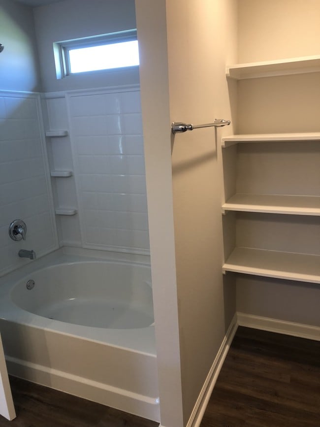 Building Photo - 10552 Tumbleweed Dr