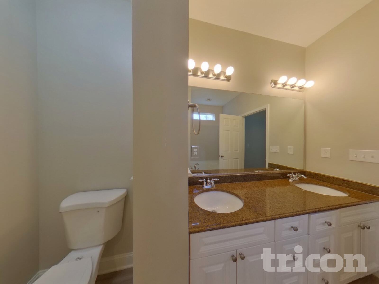 Building Photo - 2304 Larkspur Ln