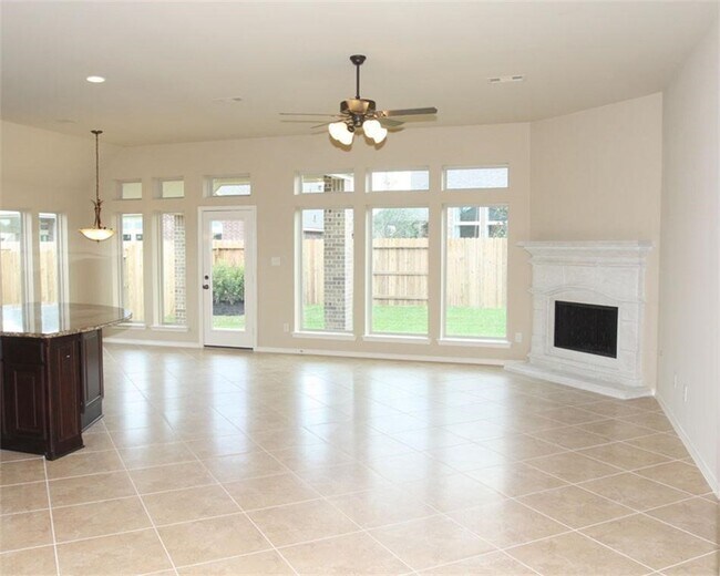 Building Photo - 10318 Bellago Ln
