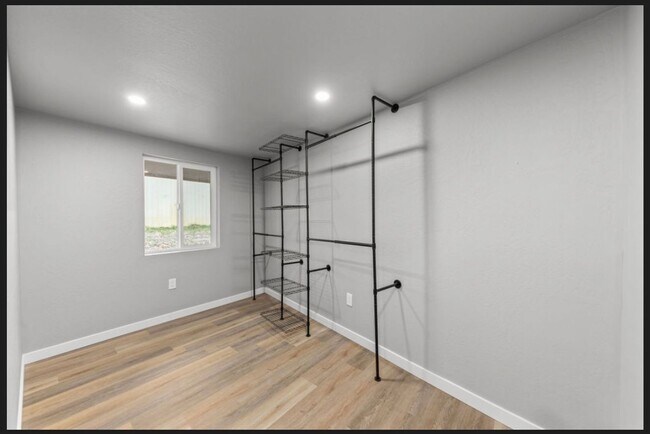 Building Photo - 6208 Dark Hollow Rd