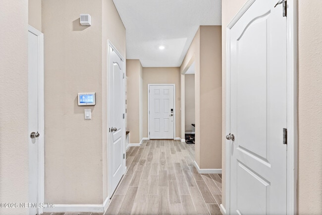 Building Photo - 10206 Powell Creek Ct