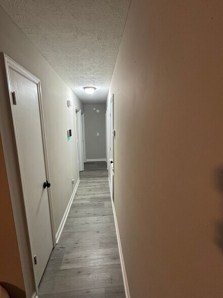 Building Photo - 95 Grove Creek Dr