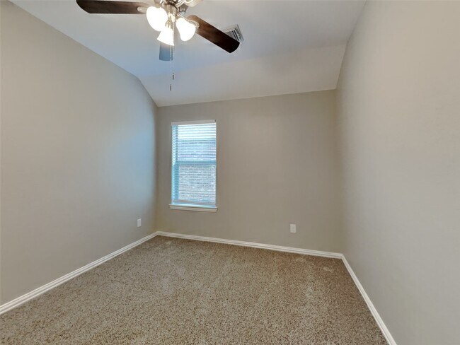 Building Photo - 3007 Lockeridge Village Dr