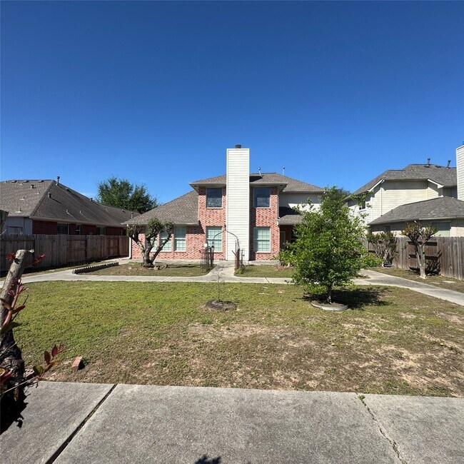 Building Photo - 6611 Sunrise Valley Ln