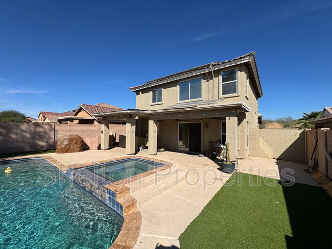 Building Photo - 22831 W Mesquite Dr