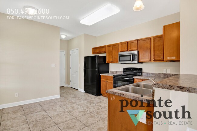 Building Photo - 2002 Shelene Way