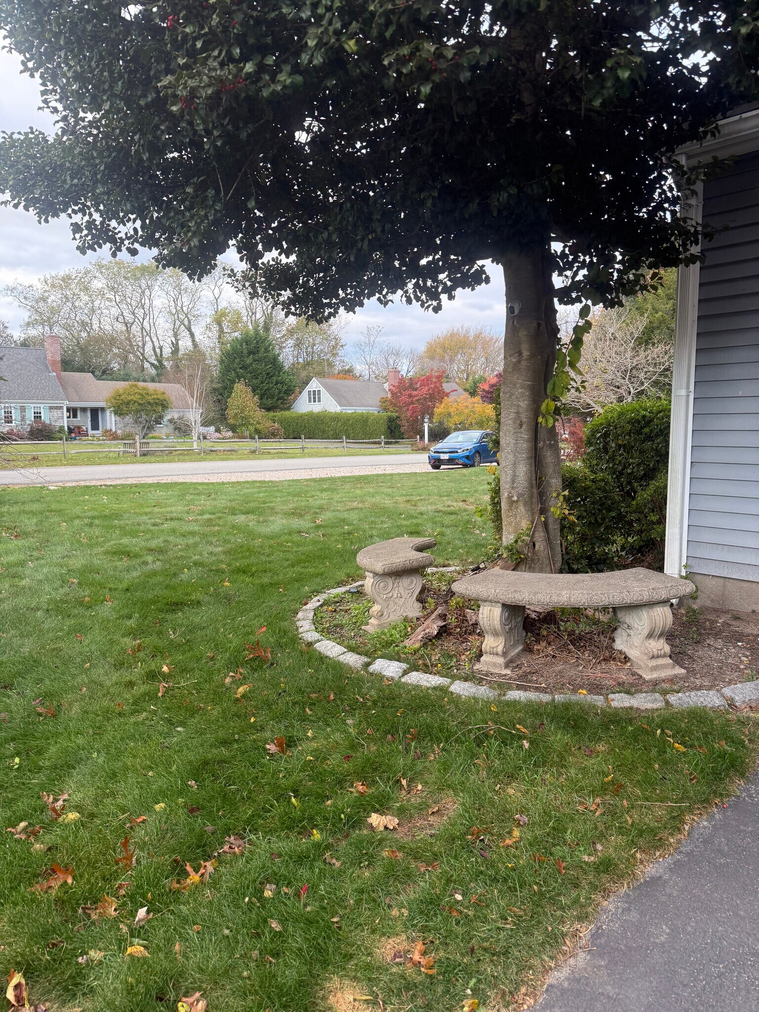 Building Photo - 94 Country Club Dr