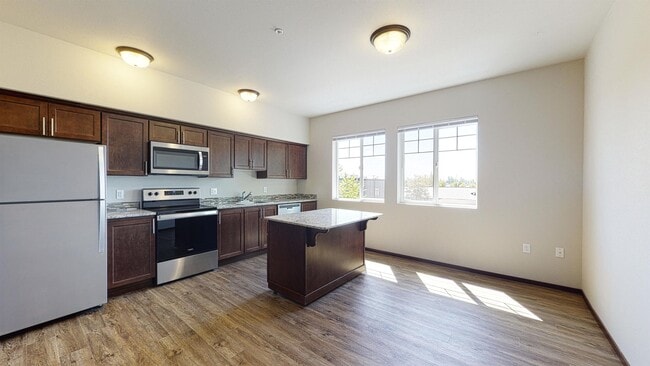 Primary Photo - 3321 173rd Pl NE