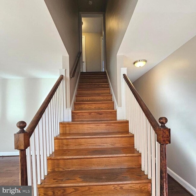 Building Photo - 5940 6th St