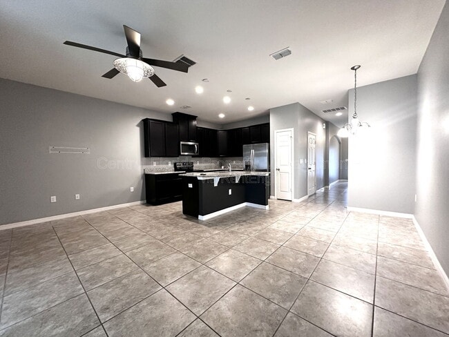 Building Photo - 1453 River Rock Ct