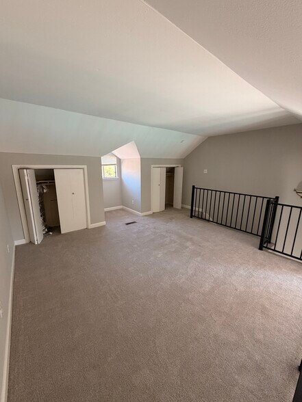 Building Photo - 5608 Cougar Dr