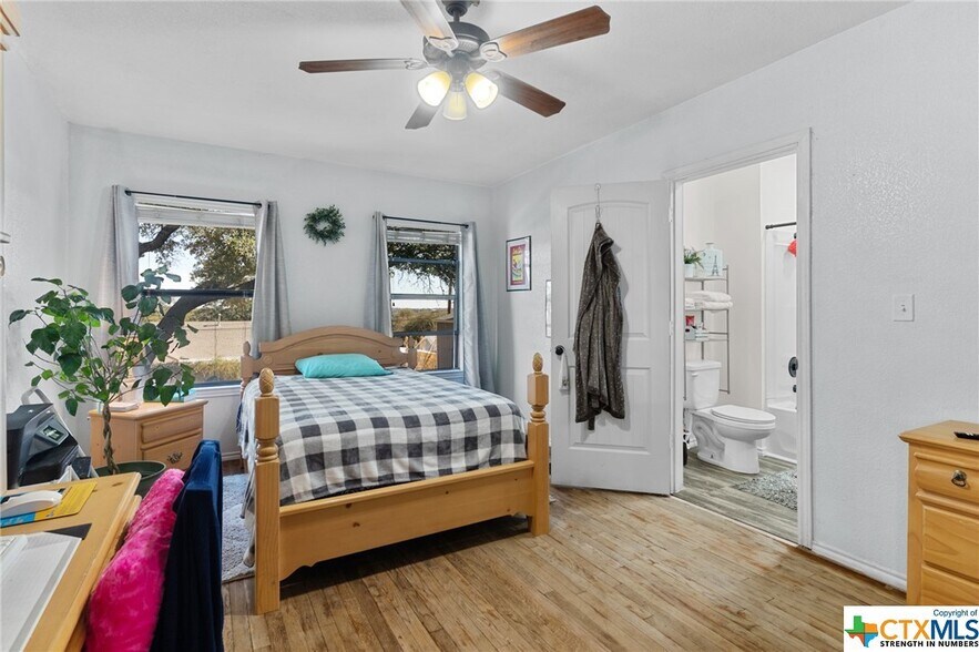 MASTER BEDROOM - 503 S Spring St