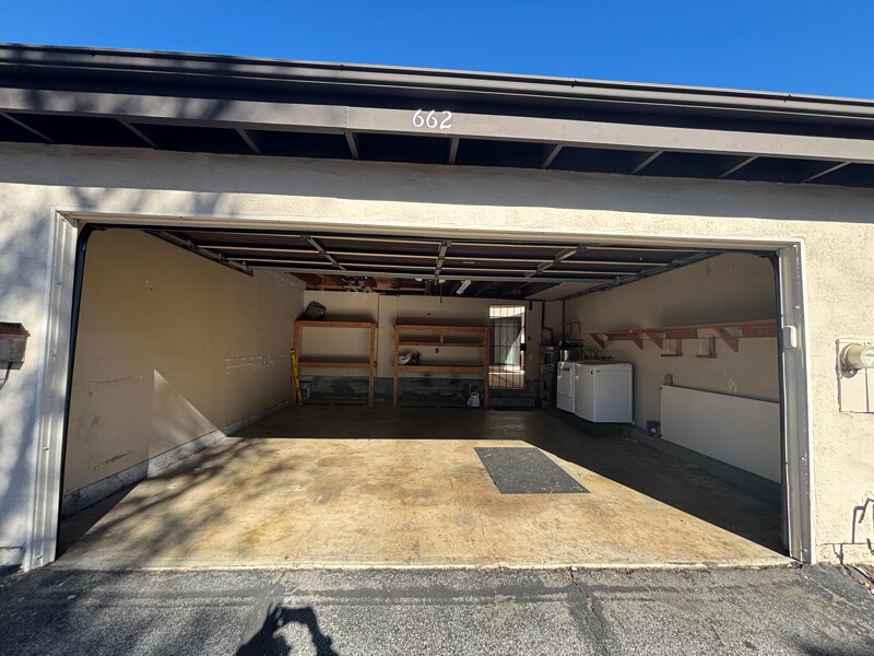 Building Photo - 662 Driftwood Ln