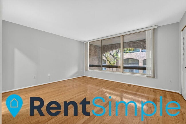 Building Photo - 1673 S Hayes St