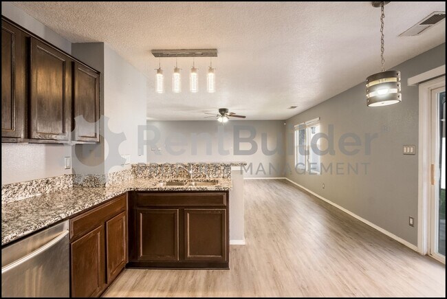 Building Photo - CALL US TODAY AT (505) 808-6467 TO SCHEDUL...
