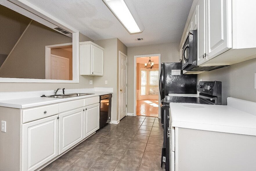 Building Photo - 4259 Pentworth Ln NW