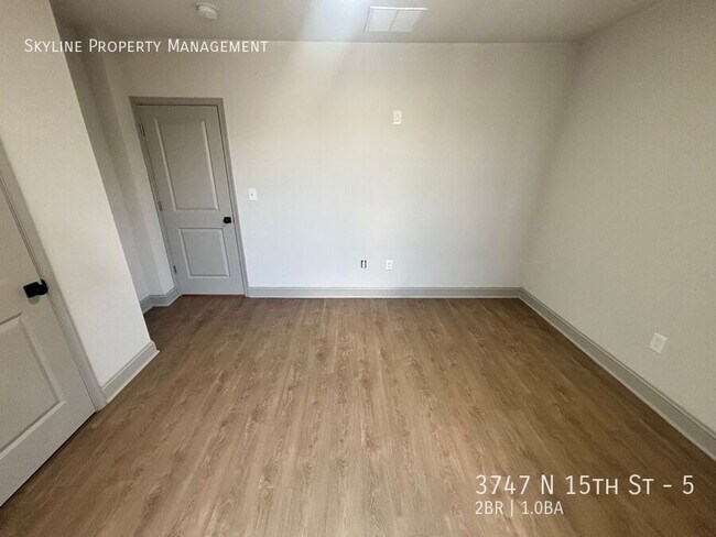 Building Photo - 3747 N 15th St